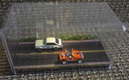 1:64 Diecast Road Diorama — Clear Acrylic Display Case