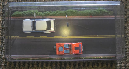 1:64 Diecast Road Diorama — Clear Acrylic Display Case