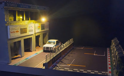 1:64 Diecast Lighted Formula 1 Racetrack Paddock Diorama
