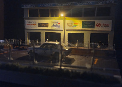 1:64 Diecast Lighted Formula 1 Racetrack Paddock Diorama