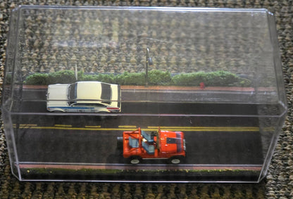 1:64 Diecast Road Diorama — Clear Acrylic Display Case